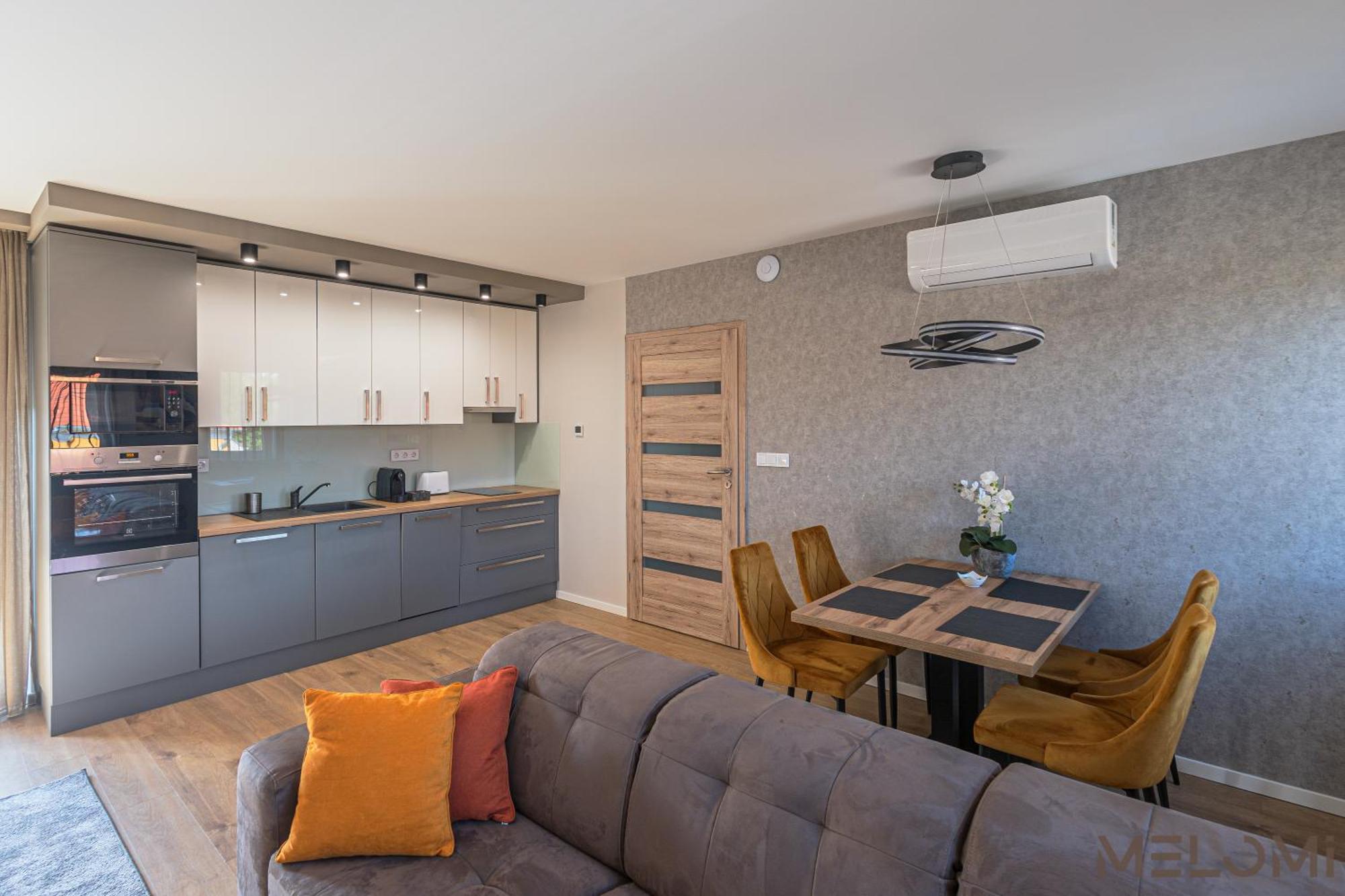 Melomi 1 Apartman Sárvár Buitenkant foto