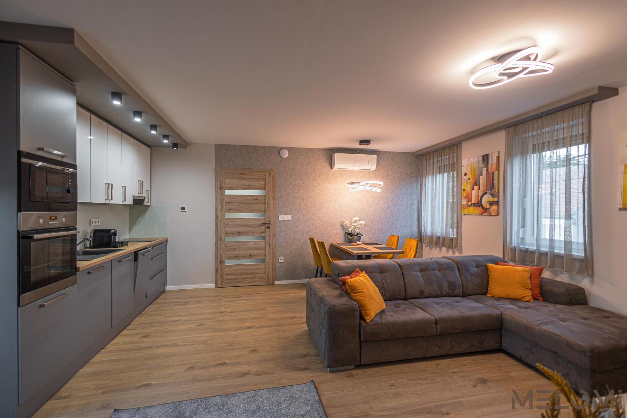 Melomi 1 Apartman Sárvár Buitenkant foto