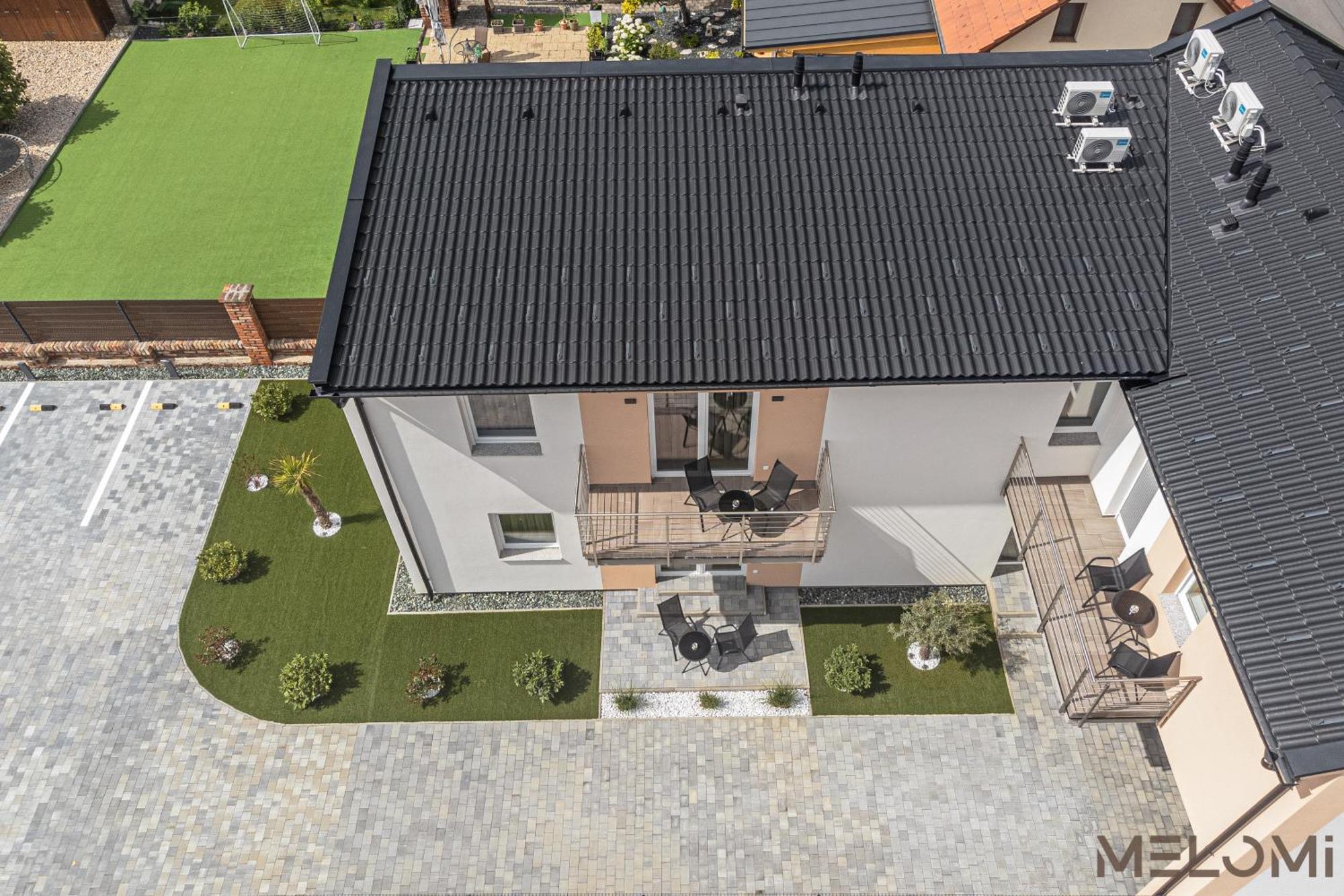 Melomi 1 Apartman Sárvár Buitenkant foto
